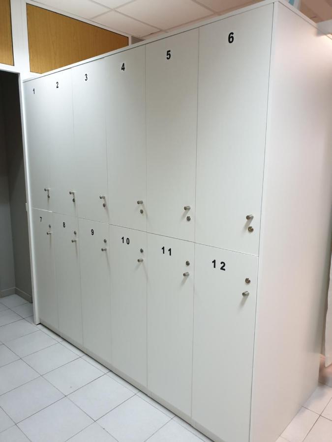 Albergue Porta Real No Bike Storage サンティアゴ・デ・コンポステーラ エクステリア 写真