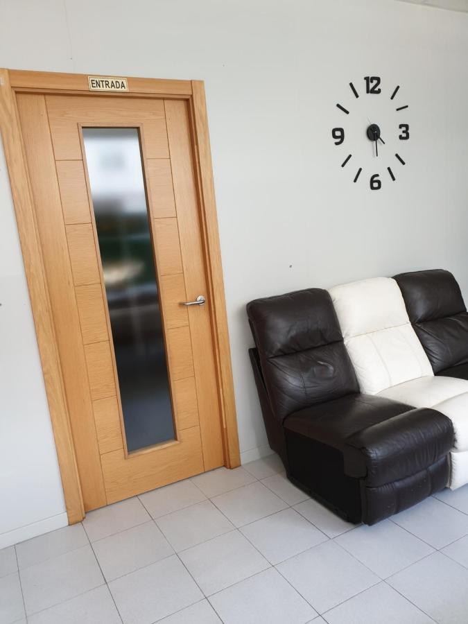 Albergue Porta Real No Bike Storage サンティアゴ・デ・コンポステーラ エクステリア 写真